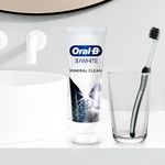 Pasta-Dental-Oral-B-3d-White-Mineral-Clean-Fresh-Mint-75-Ml-5-2934