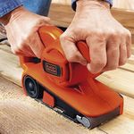 Lijadora-De-Banda-Black-Decker-2-1355