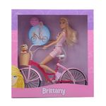 Mu-eca-Brittany-En-Bicicleta-Perrito-2-26168