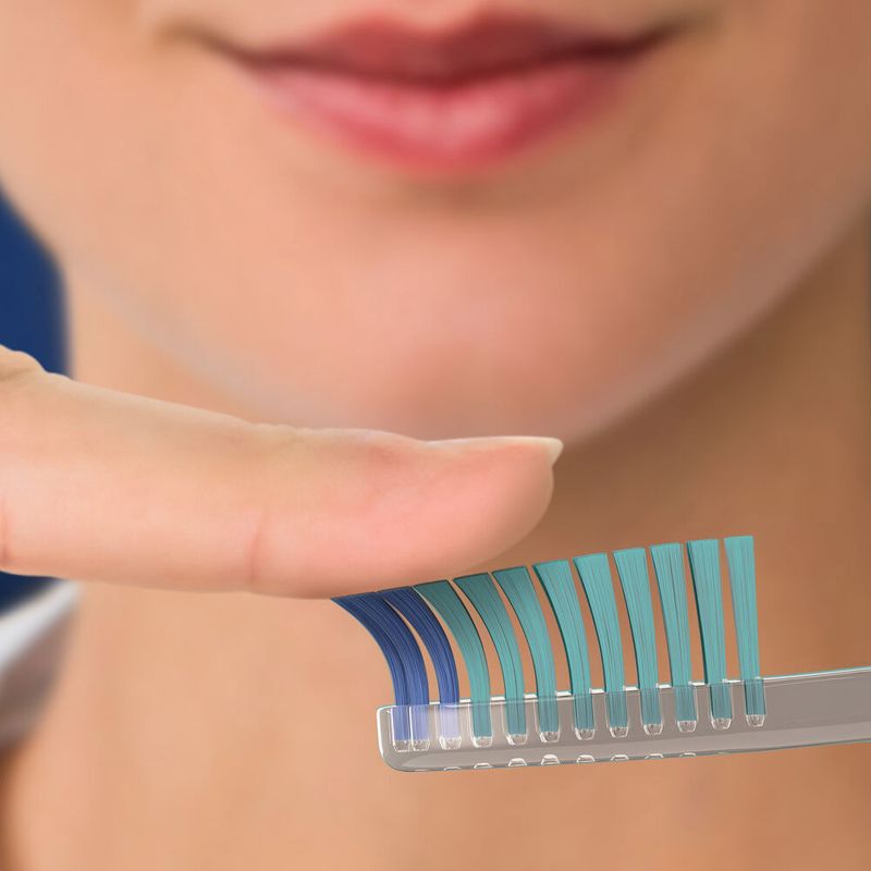 Cepillos-Dentales-Oral-B-Sensitive-Indicator-Extra-Soft-2-Un-5-26401