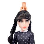 Mu-eca-Tapimovil-Wednesday-Merlina-45-Cm-Con-Dedos-3-57961