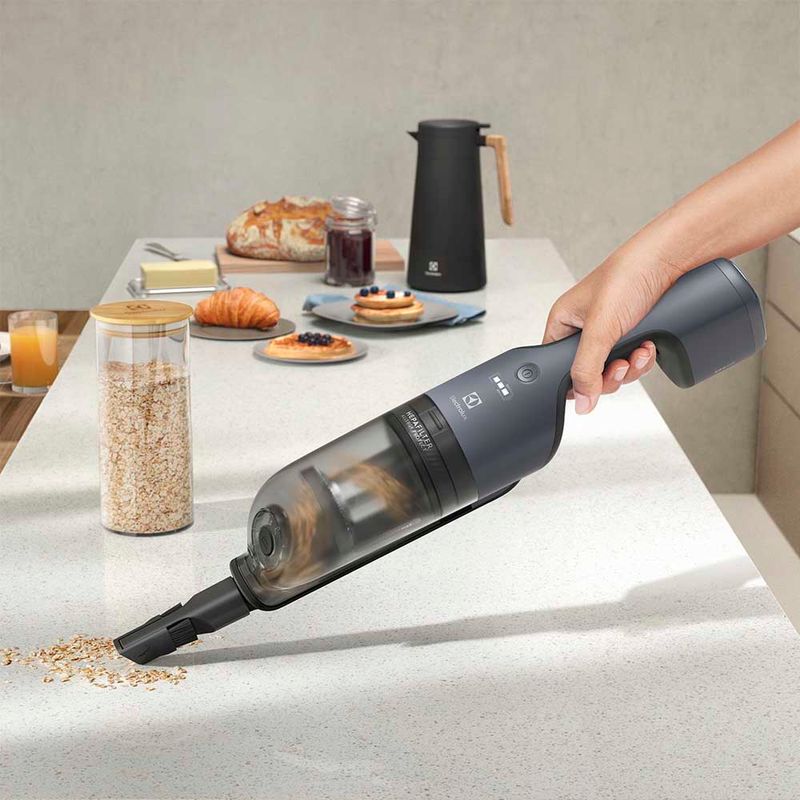 Aspiradora-Inal-mbrica-Electrolux-Ergorapido-Ciclonica-Efficient-2-En-1-Erg019-Azul-0790956946863-9